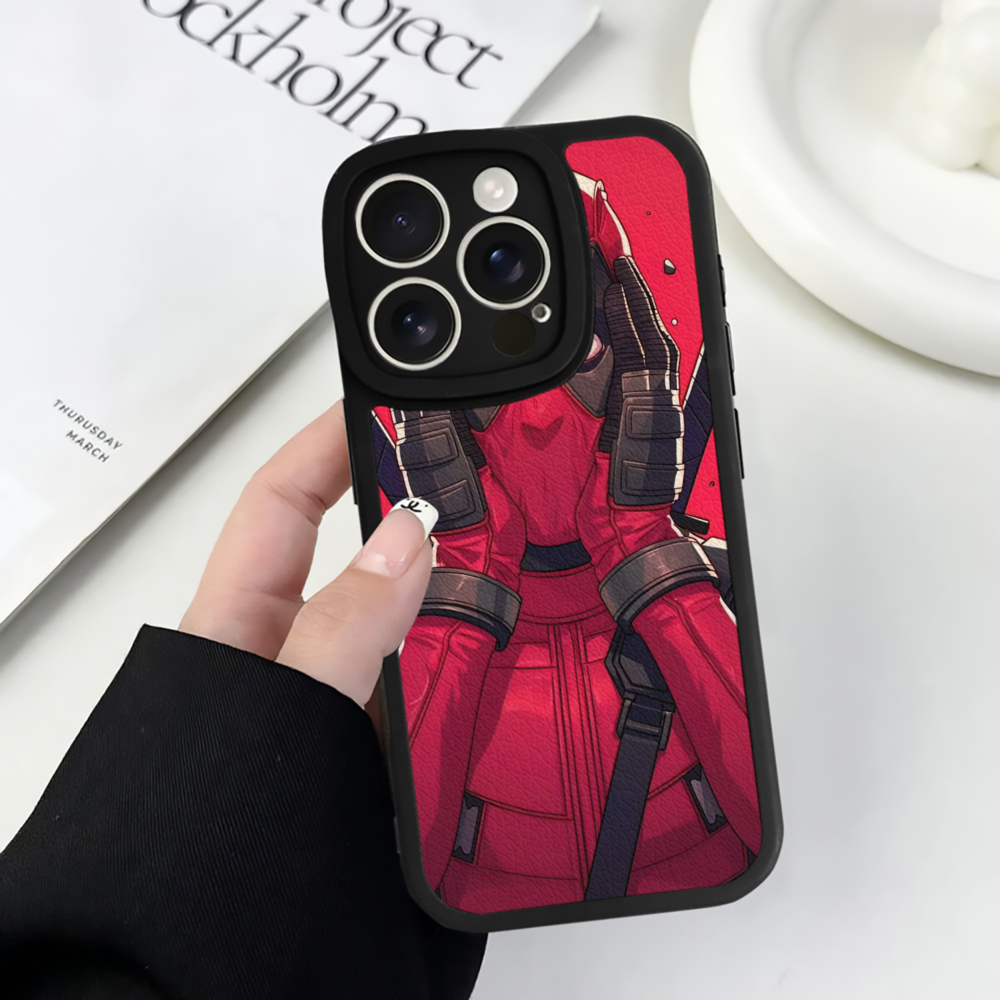 （画像用） Deadpool デッドプール 【iPhone 16シリーズ対応】シリコンスマホケース（レザー調） 材質：シリコン